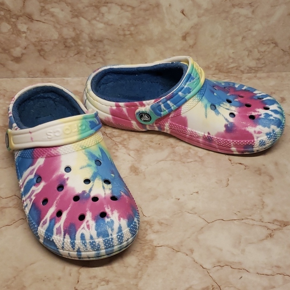 Crocs tie dye multicolor loafers mules fleece lined shoes unisex woman 7 men 5